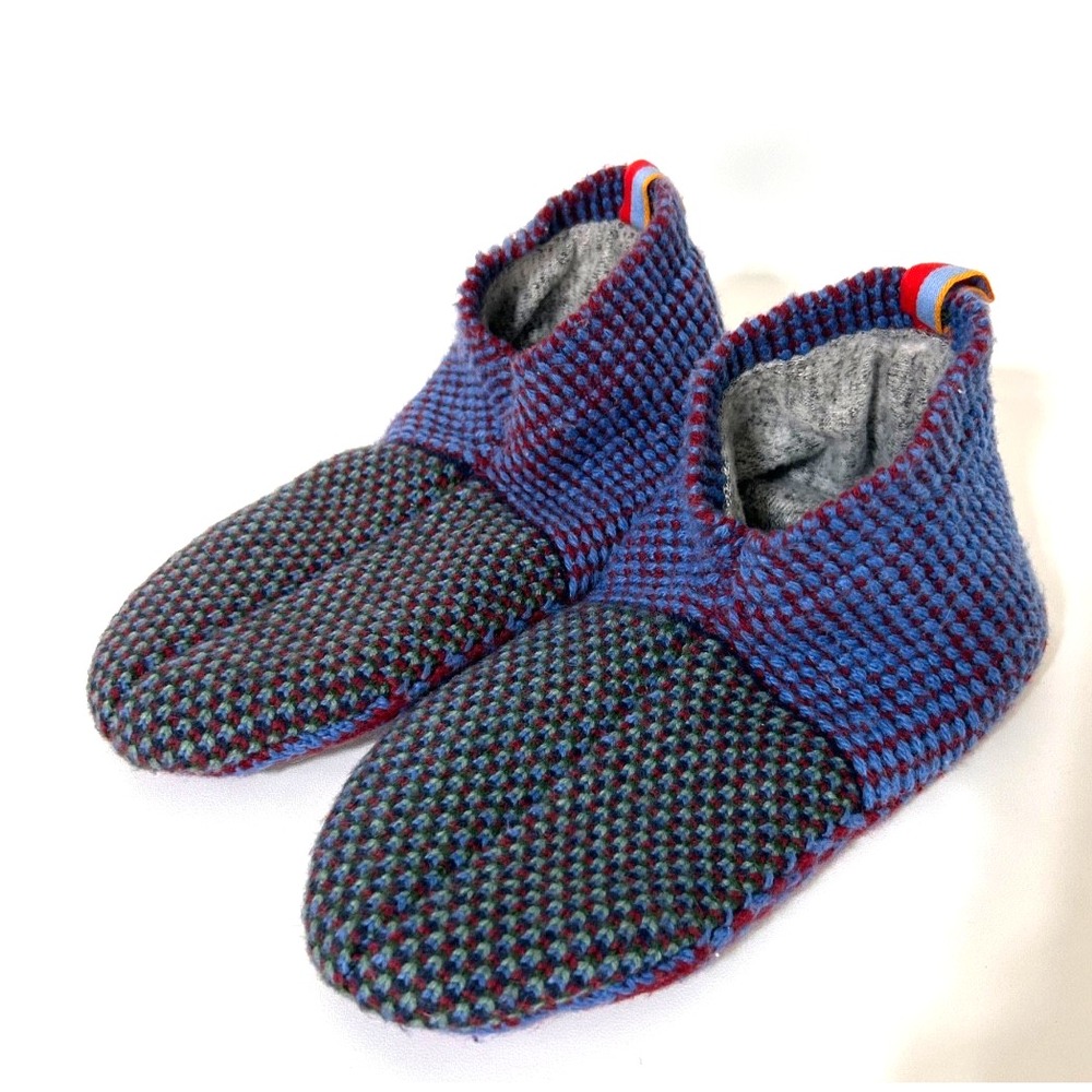 Bombas Lined Gripper Slipper House Shoes Size Small 7-8.5 Women's Blue Pink